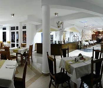Venus Hotel 3*